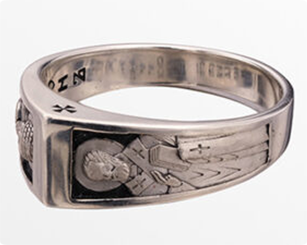 Professional jewelry photo retouching for e-commerce and catalog images
